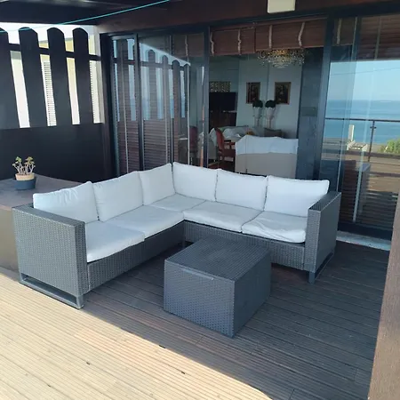 Lido Ocean Front Penthouse * Funchal (Madeira)