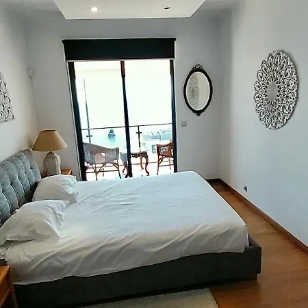 Lido Ocean Front Penthouse * Φουνκάλ
