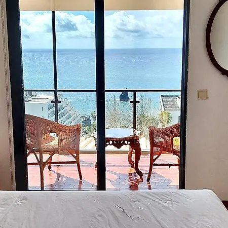 Lido Ocean Front Penthouse Διαμέρισμα *