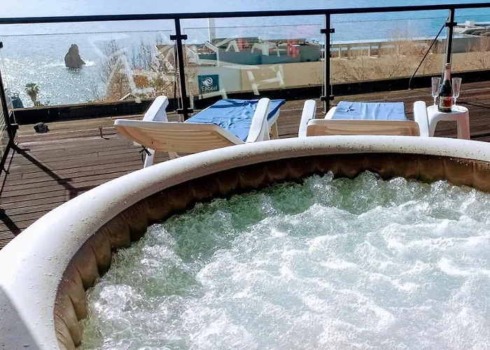 Lido Ocean Front Penthouse 公寓 *