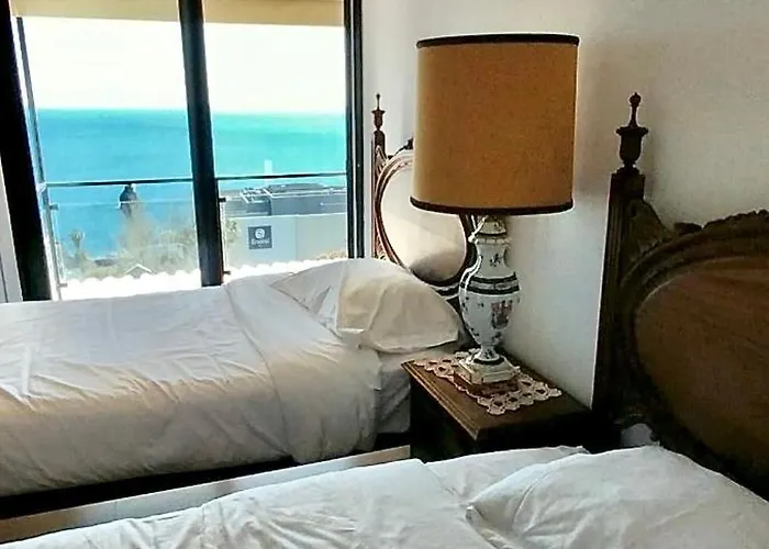 Lido Ocean Front Penthouse Appartement Funchal (Madeira)